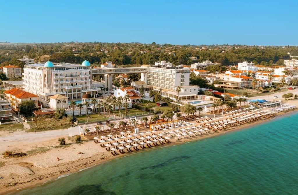 Santa Beach Hotel Agia Triada  Zewnętrze zdjęcie